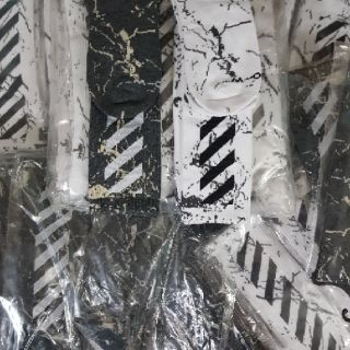 Tất cao cổ off white