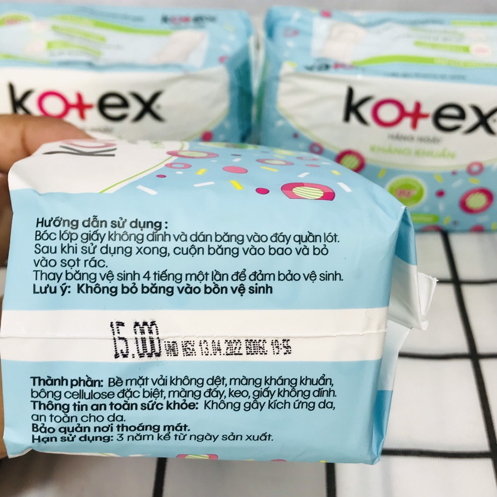 Băng vệ sinh Kotex siêu mỏng hàng ngày 20 miếng -8080