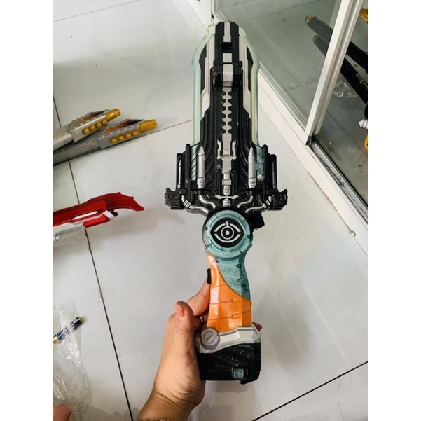 Đồ chơi siêu nhân Bandai Kamen Rider Ghost 4-Mode Change DX Gangan Saber