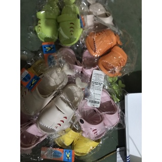 Dép Sục Cá Mập Trẻ Em Dễ Mang Siêu Bền Nhẹ