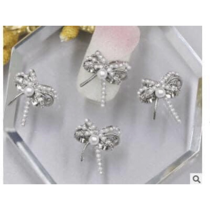 Cham nơ kim loại hàng 100% loại1 ( chăm mãi được hơn 1000 lượt mua họ xoá đánh soẹt thế là về số mo)