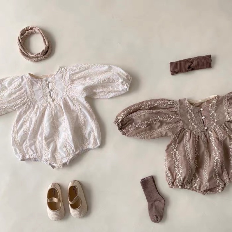 Suit ren hoa nâu/trắng cho bé gái