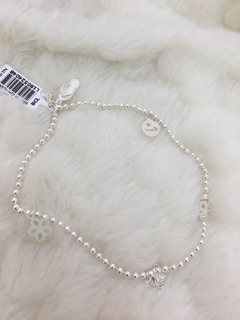 Lắc chân bi L049