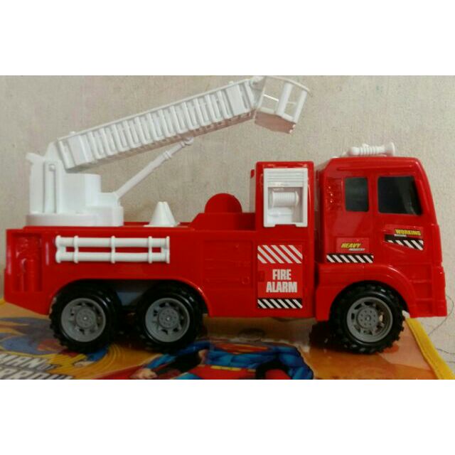 Ô tô cứu hỏa cho bé