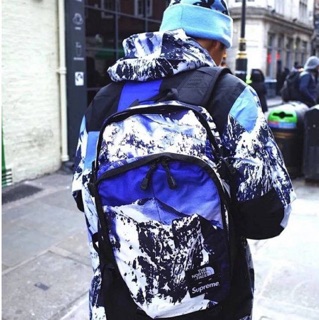 Cặp tnf supreme