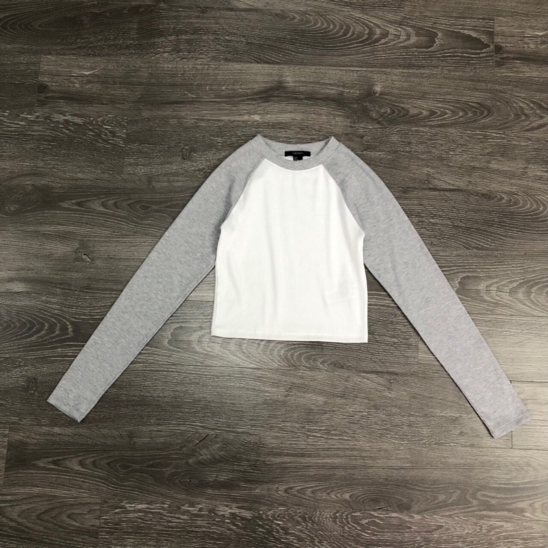 BEUCLOSET - Áo thun raglan tay dài chất mềm