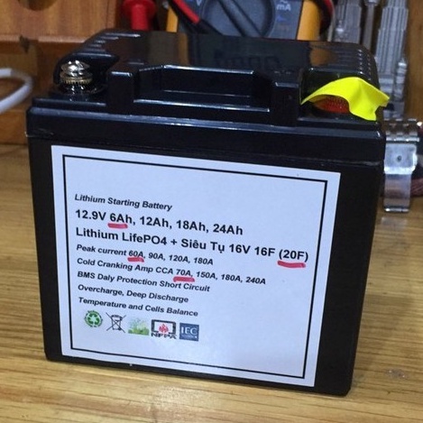 Ắc quy xe máy Siêu tụ 16V 20F + Pin Lithium LifePO4 12.8V 6Ah 12Ah 18Ah 24Ah bảo hành 2 năm, sử dụng > 5 năm