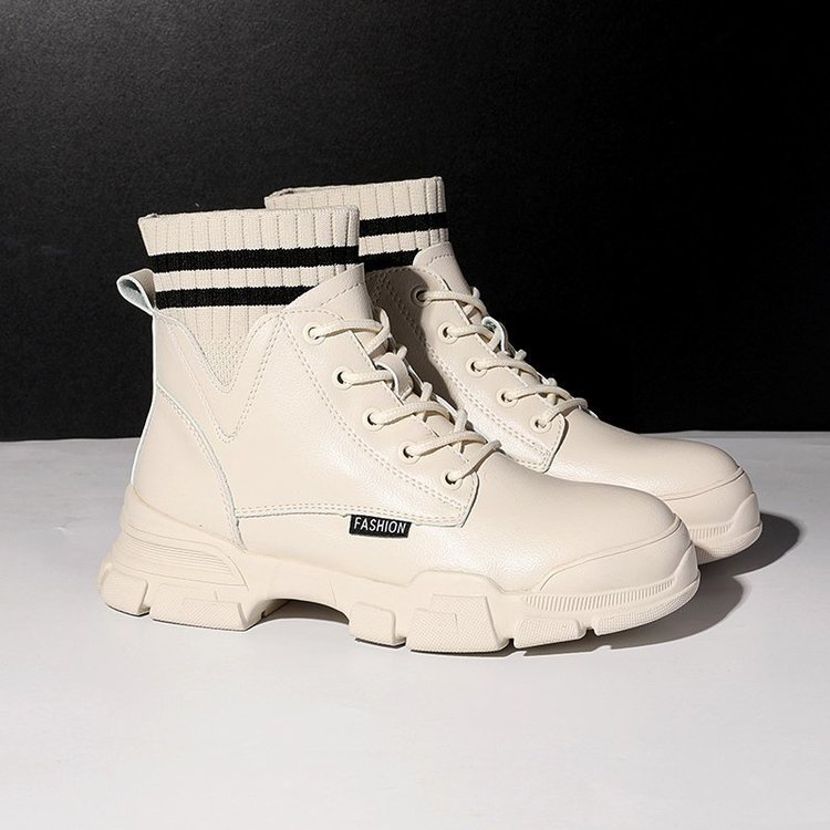 Giày bốt cao cổ đế cao thời trang cá tính dành cho nữ  | BigBuy360 - bigbuy360.vn