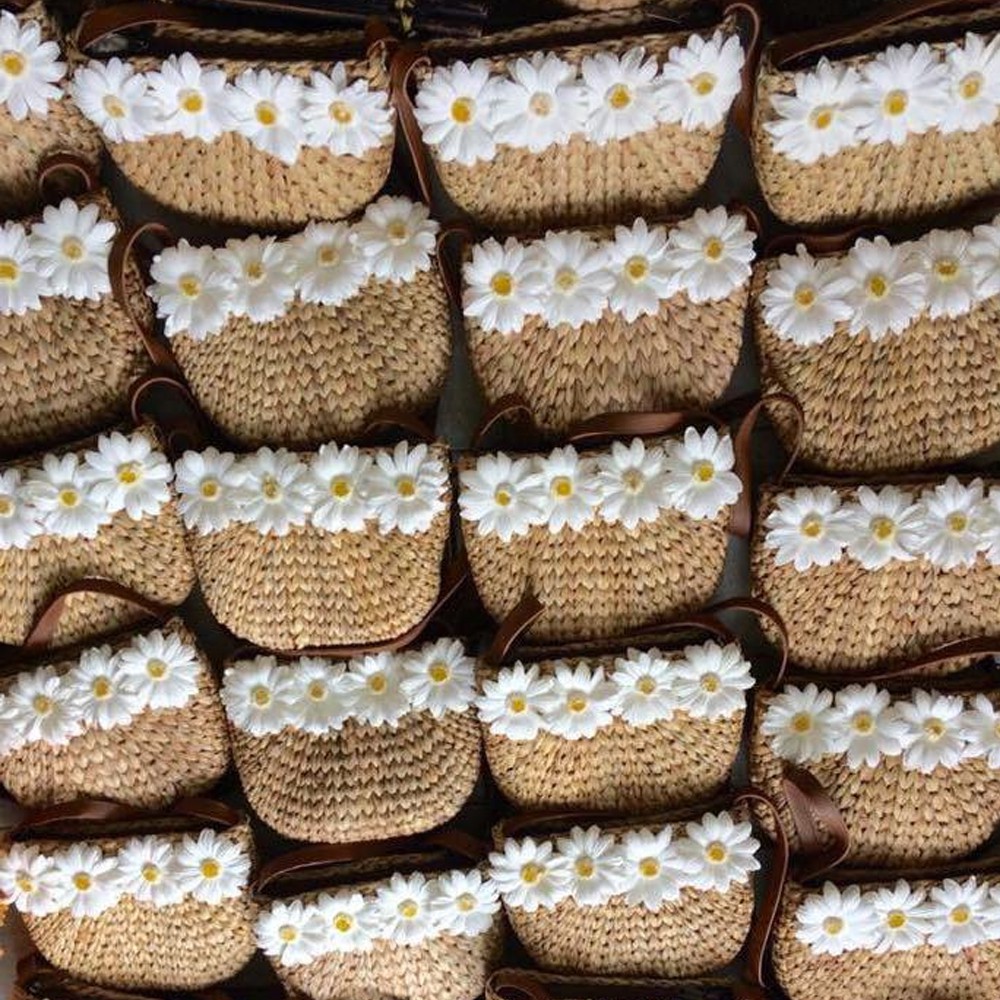 Combo Túi cói hoa cúc vintage + 1 đôi hoa cài tóc | BigBuy360 - bigbuy360.vn