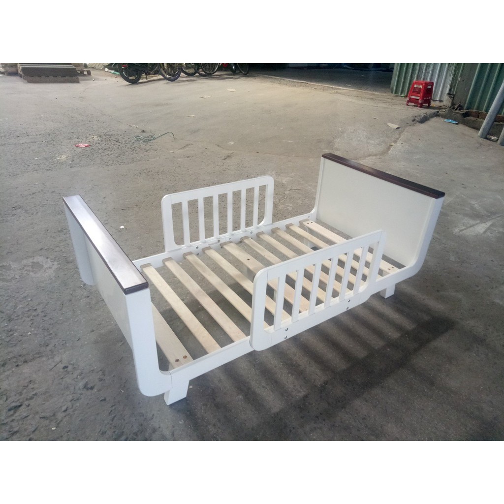 Giường trẻ em XK Mỹ nguyên thùng đã đóng dấu xk an tâm cho bé | BigBuy360 - bigbuy360.vn