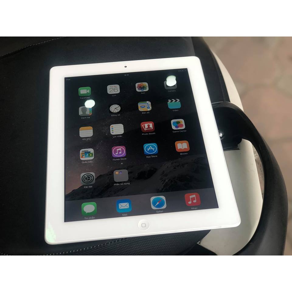 Máy tính bảng Ipad 2 bản Wifi nghe nhạc , xem phim pin cực trâu | BigBuy360 - bigbuy360.vn