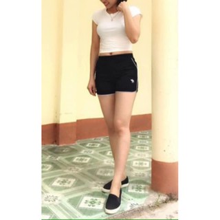 Quần sooc nữ thể thao ( hàng quảng châu)