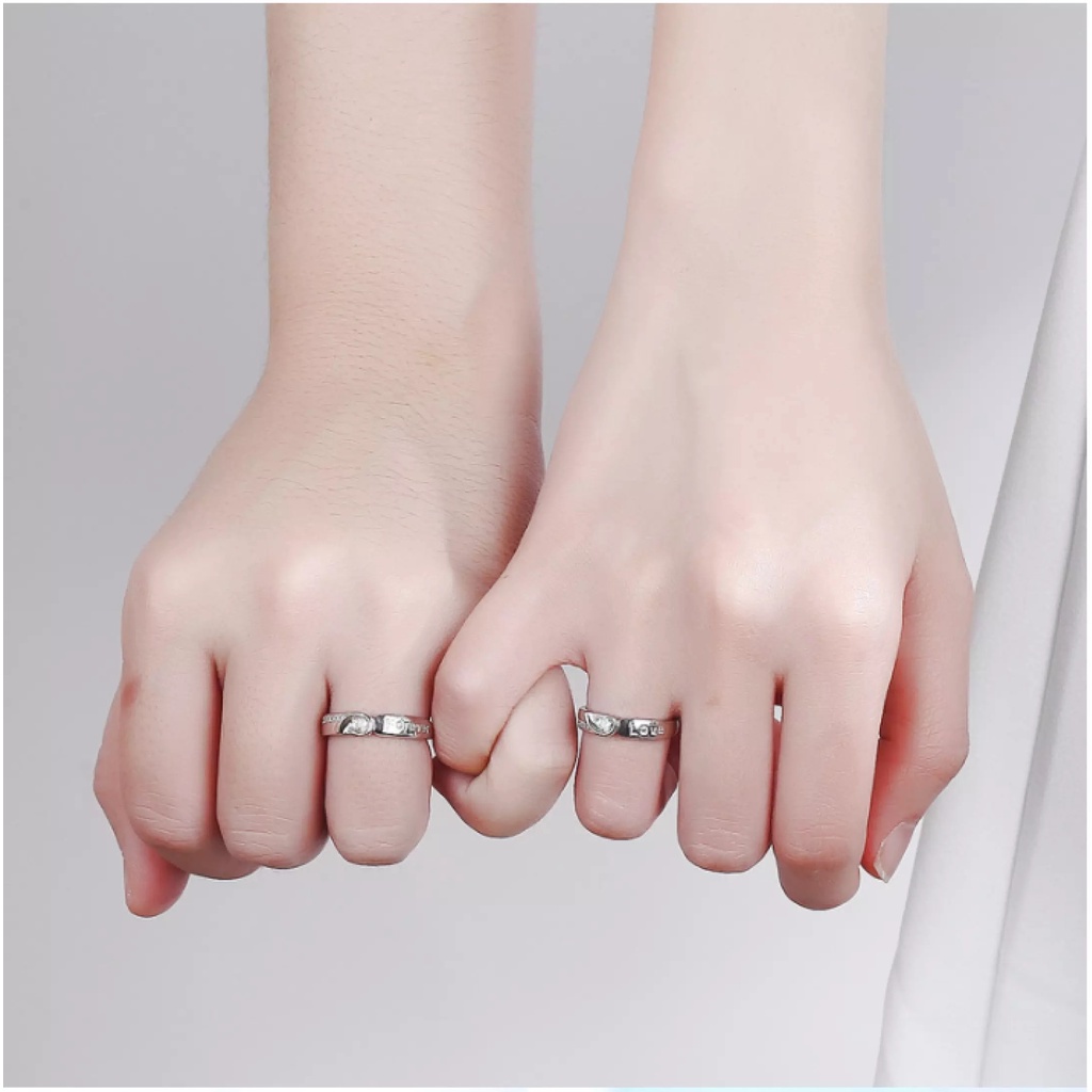 Set 2 Nhẫn Đính Đá Hình Trái Tim Thời Trang Cho Nữ