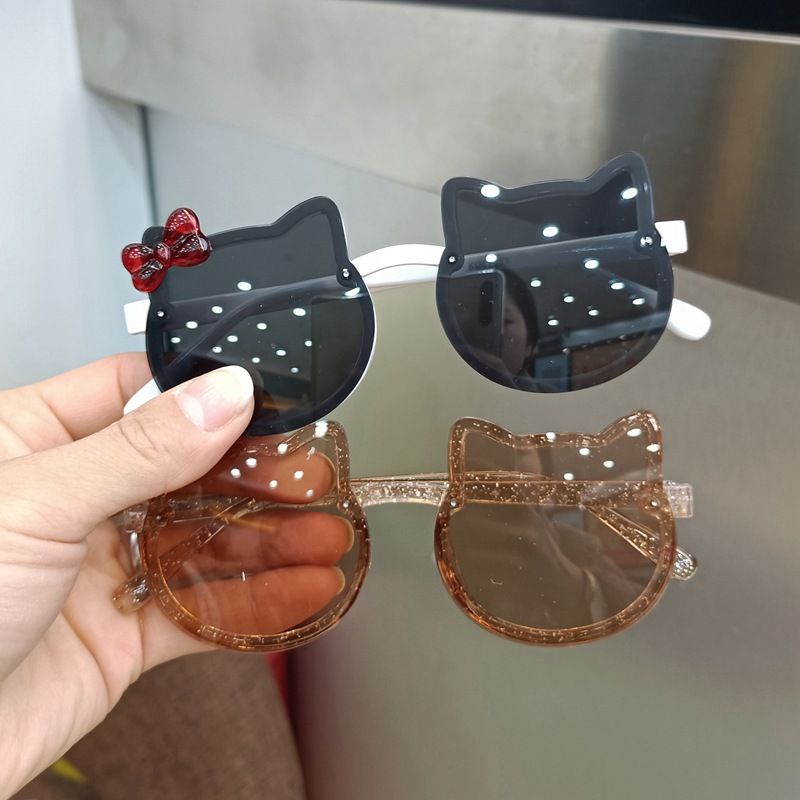 Kính râm hello kitty cho bé