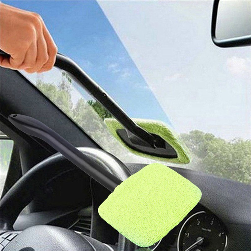 Cọ vệ sinh kính chắn gió xe hơi tiện lợi