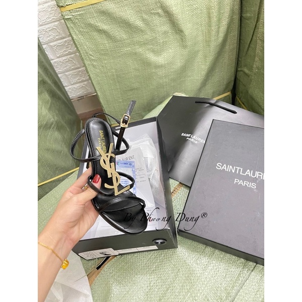 Sandal cao gót quai mảnh chữ vàng hàng qccc fullbox
