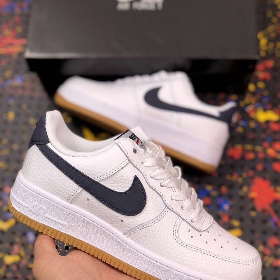 AF1 Air Force One Giày nam và nữ Mô hình vải thiều Cao su thô Đế ngoài sữa cà phê Giày thể thao hàng đầu cao và thấp Nhữ