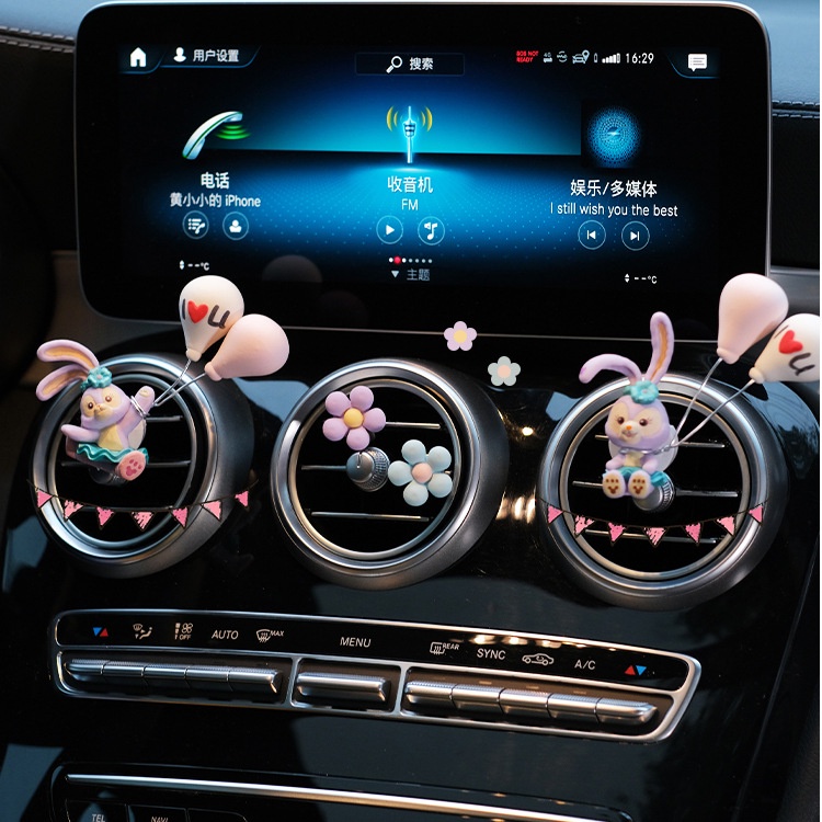 Phụ kiện khuếch tán nước hoa gắn điều hòa xe hơi dễ thương sáng tạo