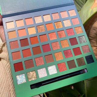 Phấn mắt Sweet Mint