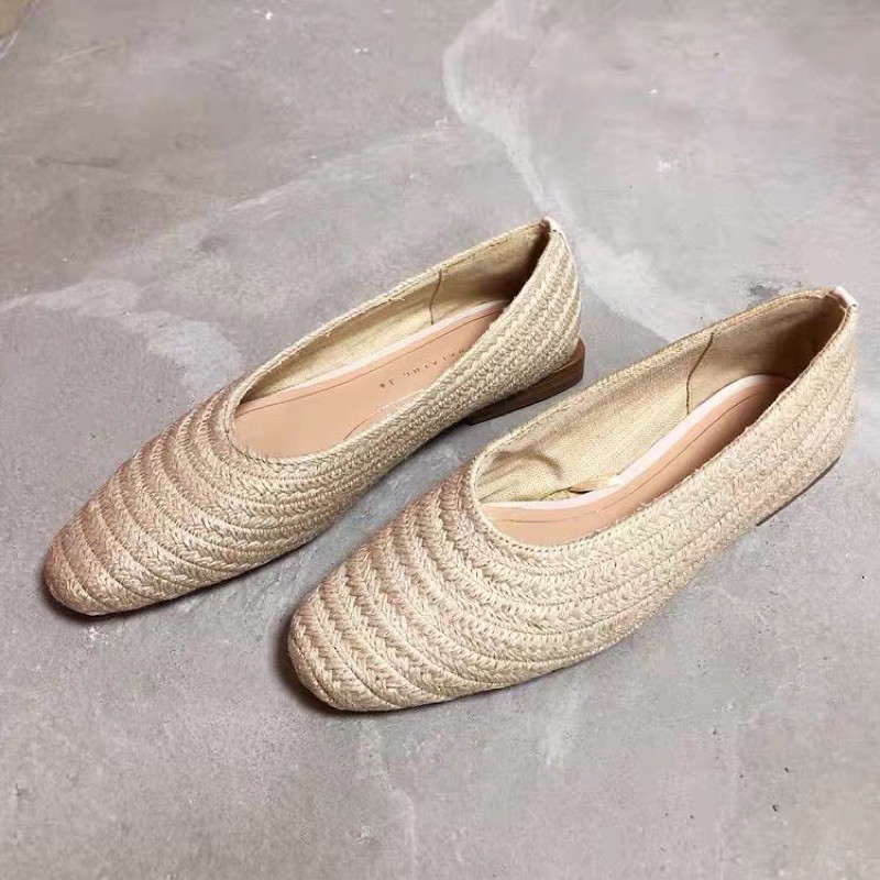 Giày bệt cói Zara
