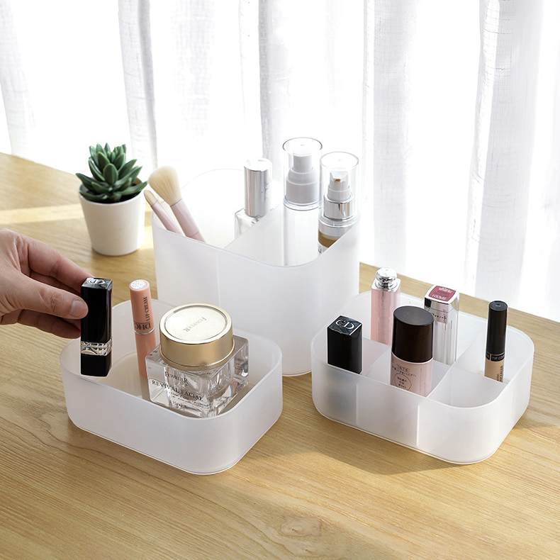 Hộp Đựng Đồ Trang Điểm Để Bàn Đa Năng Tiện Dụng