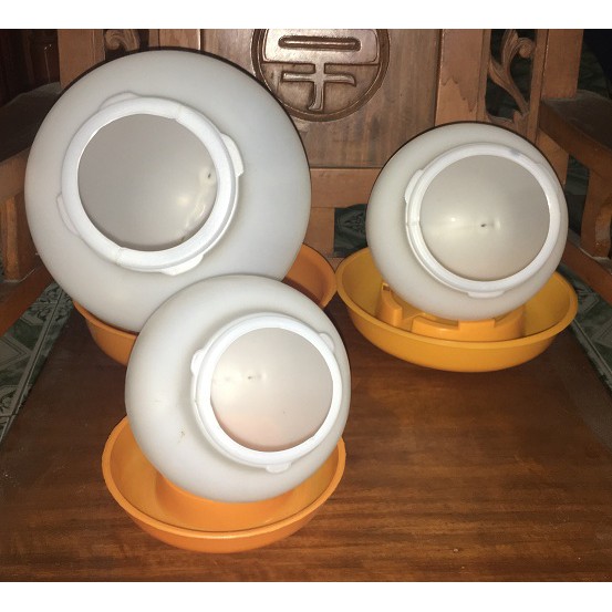 Máng Uống Cho Gà Vịt