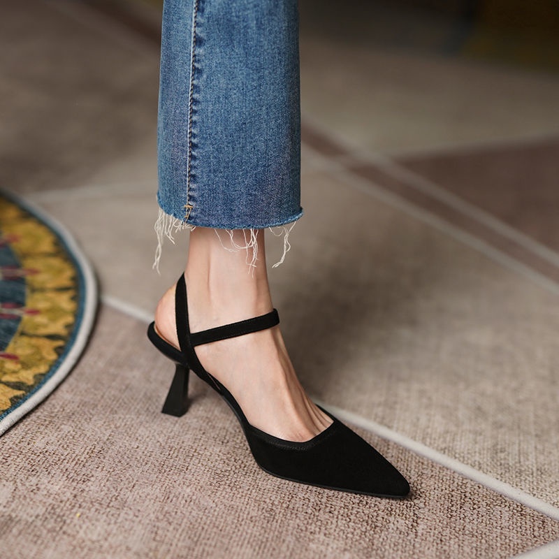 Giày sandal cao gót IELGY mũi nhọn khoá quai phong cách Pháp