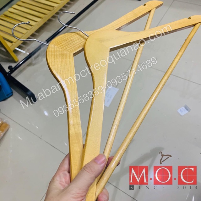 móc gỗ vàng có thanh ngang(10 cái)