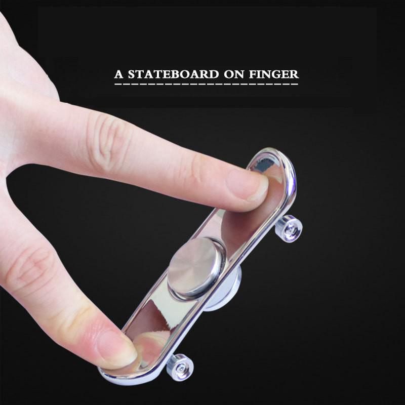 Con quay đồ chơi Fidget Spinner EDC hình ván trượt , giúp giảm stress