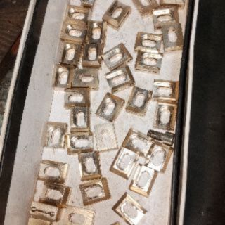 Đế Kẹp kim hàn chế trụ hàn cell pin.shop đang bán.