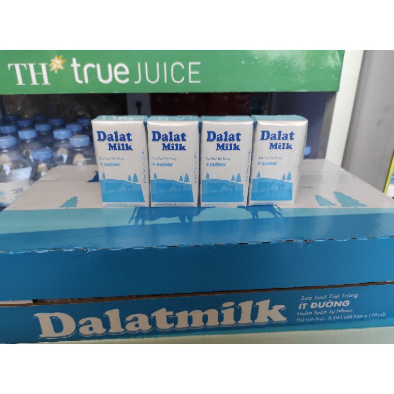 Thùng 48 hộp 110ml sữa Đà Lạt milk ít đường