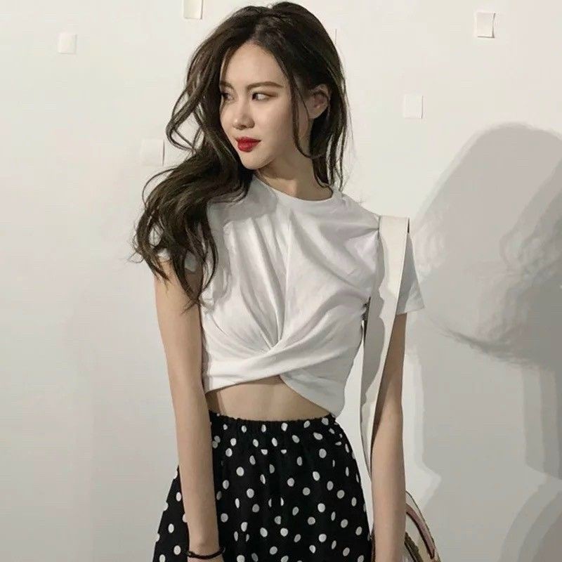 áo croptop xoắn bụng