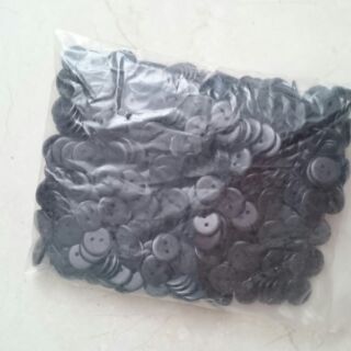 Cúc quần đen, trắng 2 lỗ - cúc men