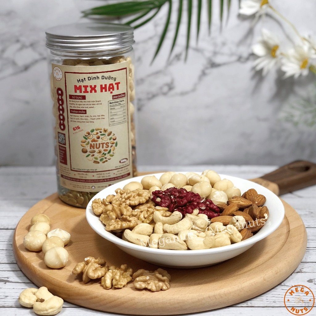 Hạt Mix 3 Loại Cao Cấp Meganuts - Ngũ cốc dinh dưỡng Mix hạt Nhân Macca, Óc chó đỏ, Hạnh Nhân ăn kiêng, mẹ bầu 500g