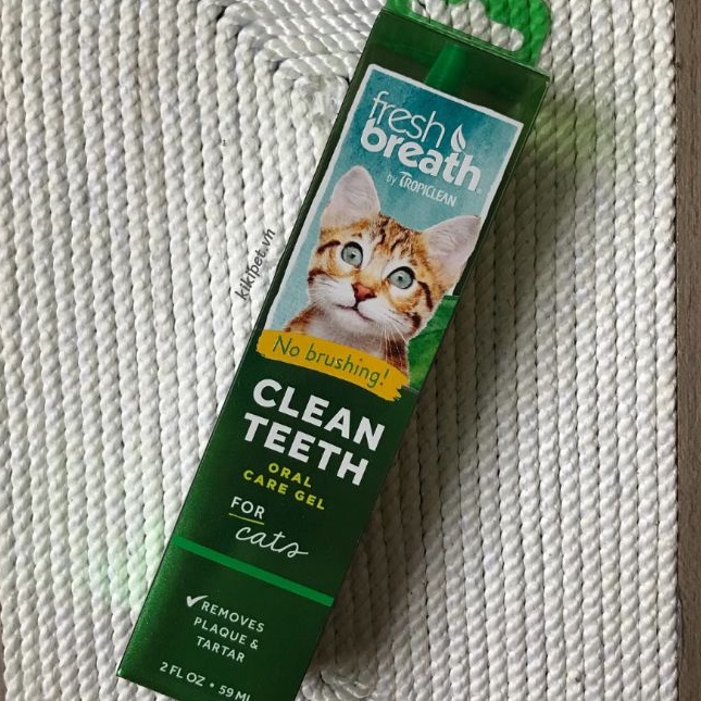 Gel vệ sinh răng miệng cho mèo Tropiclean trị hôi miệng và đánh bay mảng bám 118ml - xuất xứ Mỹ