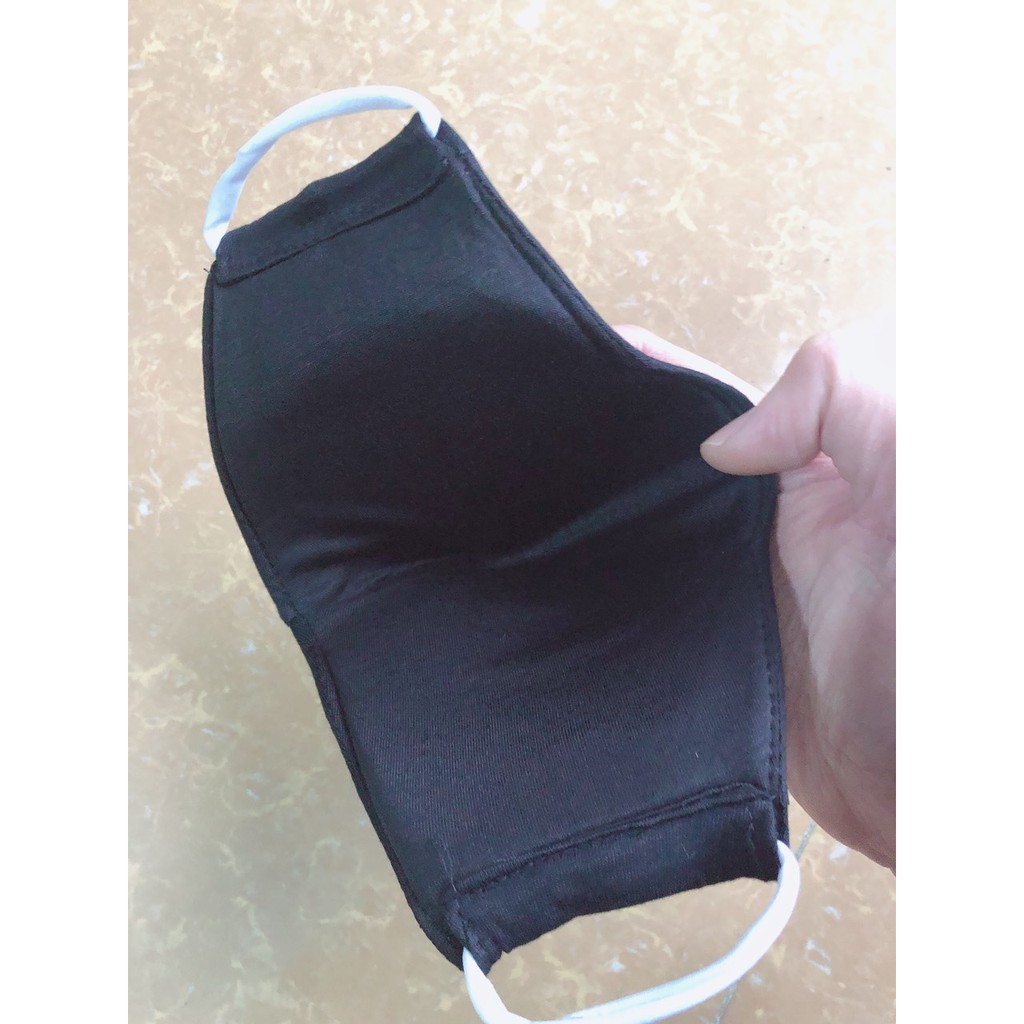 Khẩu trang đen trơn HÀN QUỐC ( 3 lớp ) | BigBuy360 - bigbuy360.vn