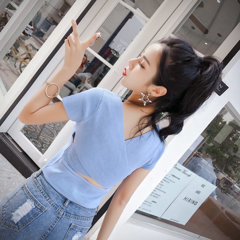 Áo Croptop Quyến Rũ Cho Nữ