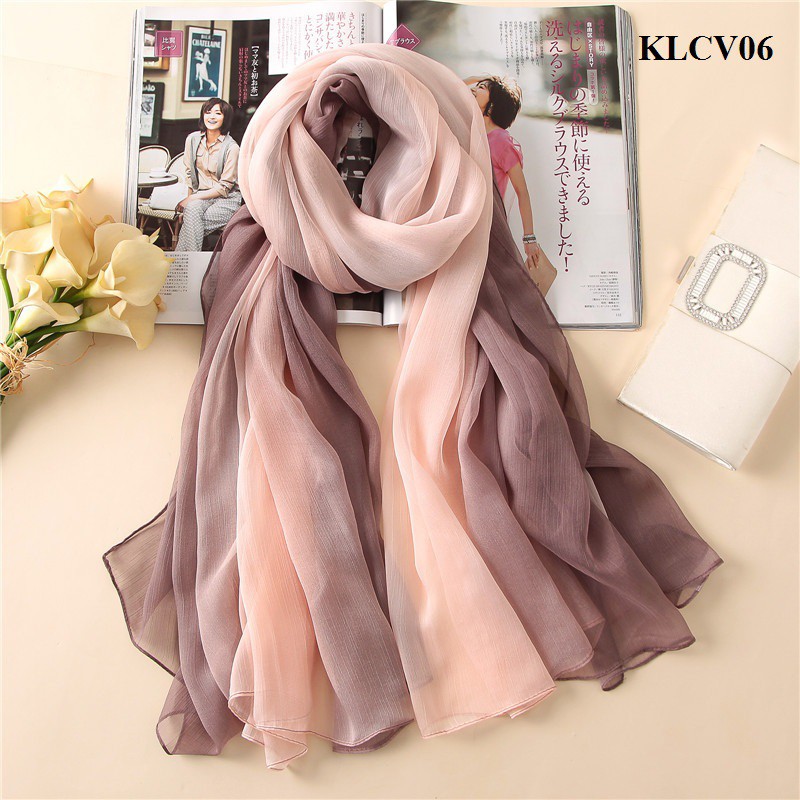 Khăn lụa đi biển - du lịch