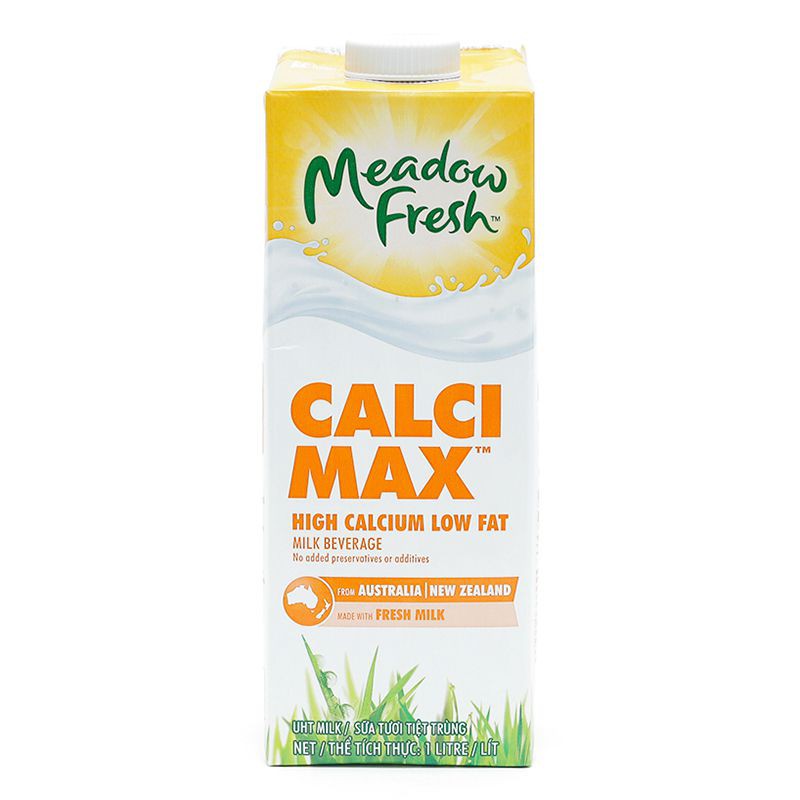 Sữa tươi tiệt trùng giàu canxi ít béo hiệu Meadow Fresh hộp 1L