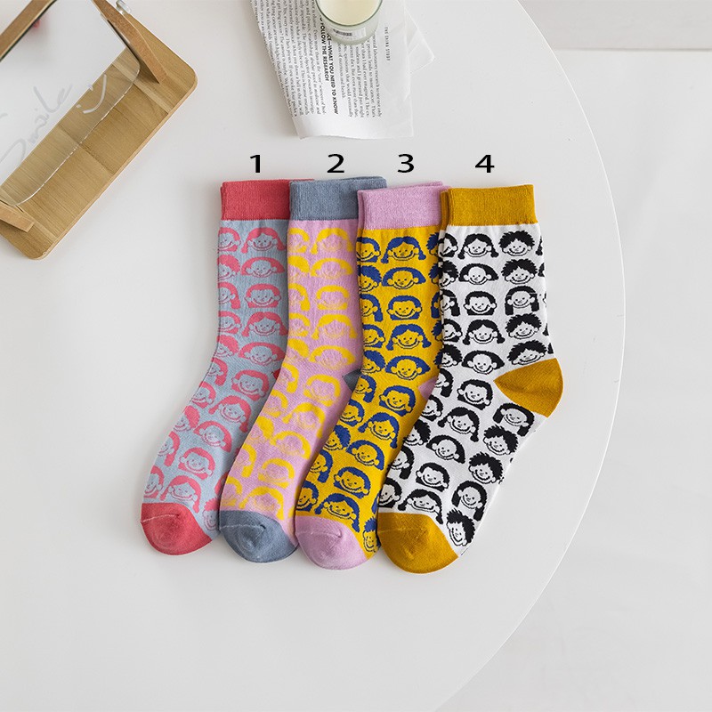 Đôi Tất Cotton Hình Mặt Cười Xinh Xắn Cho Nữ