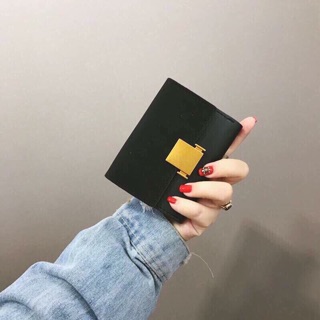Ví YSL da miếng
