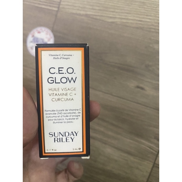 (Bill US auth 100%) - Dầu dưỡng sáng da SUNDAY RILEY C.E.O Glow Vitamin C + Turmeric Face Oil