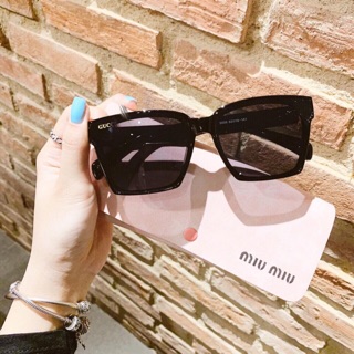 Kính thời trang nam nữ hot trend 2019