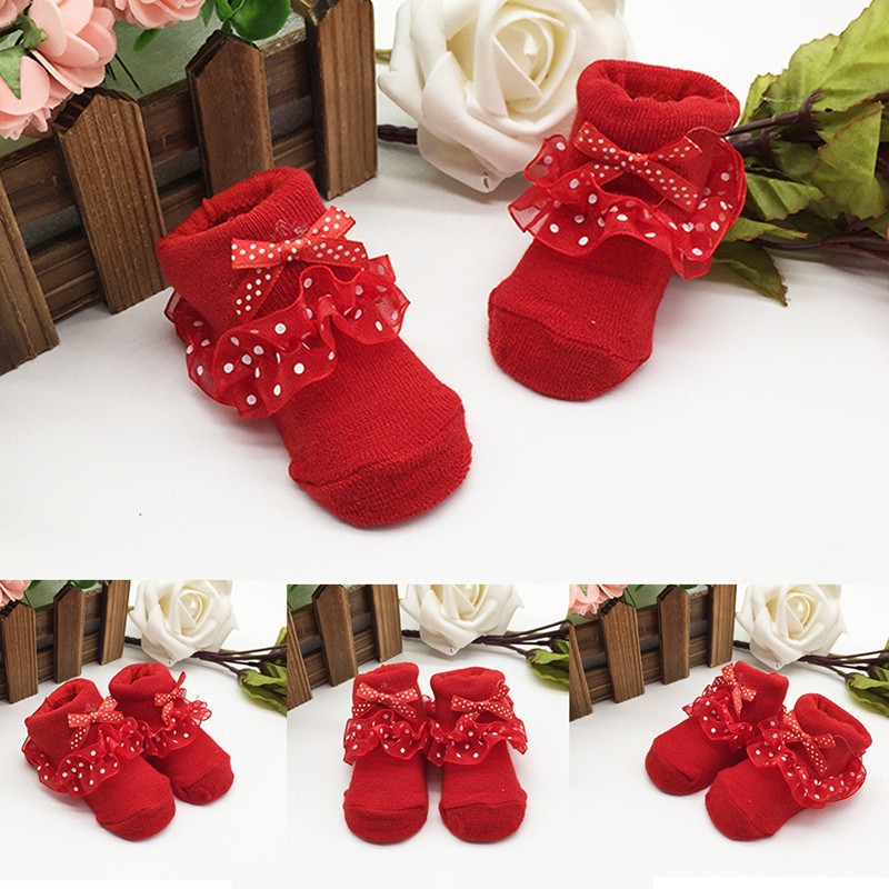 Tất cotton viền ren nơ chấm bi xinh xắn cho bé gái