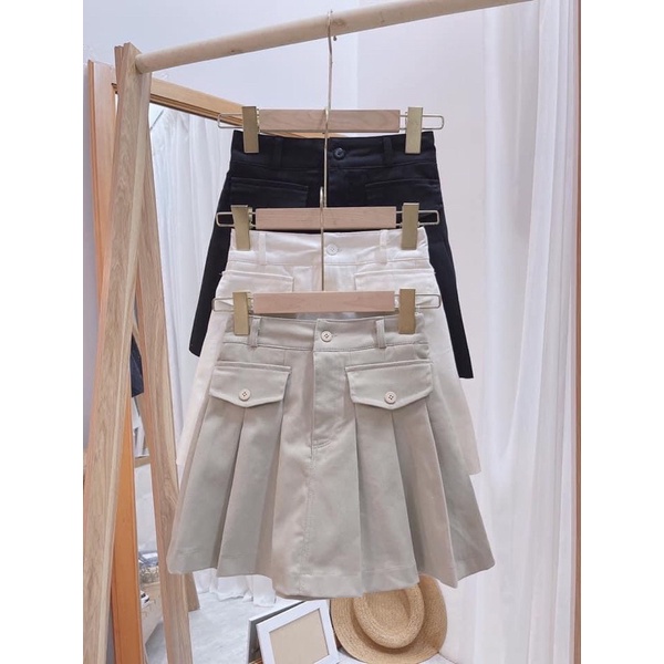 Chân Váy Kaki Xếp Ly Nữ Lưng Cao phối túi nắp m240