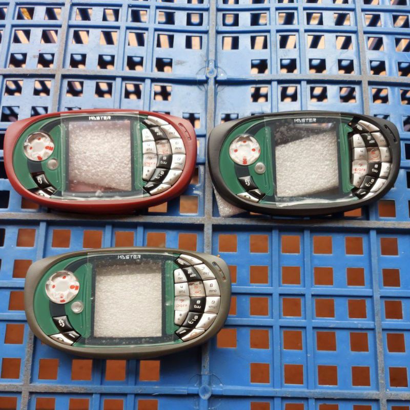 Bánh Xe QD Đứng Đuổi Theo Ngôn Ngữ