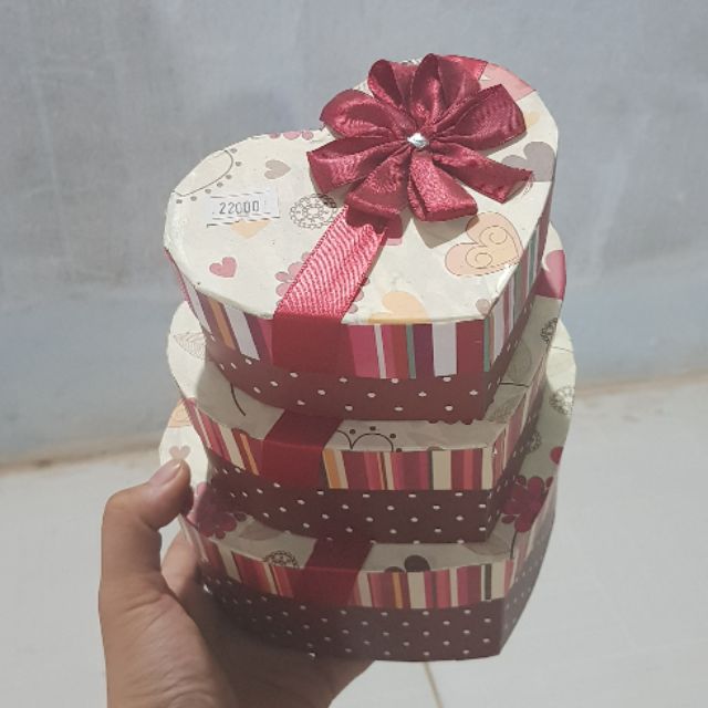 Compo hộp quà 3 trái tim