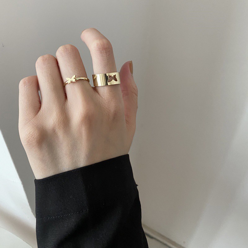 Set Nhẫn Hai Mảnh  191133Quạt Hàn Quốc Bề Mặt Rộng Đục Lỗ Hình Bướm Thời Trang Dễ Phối Đồ