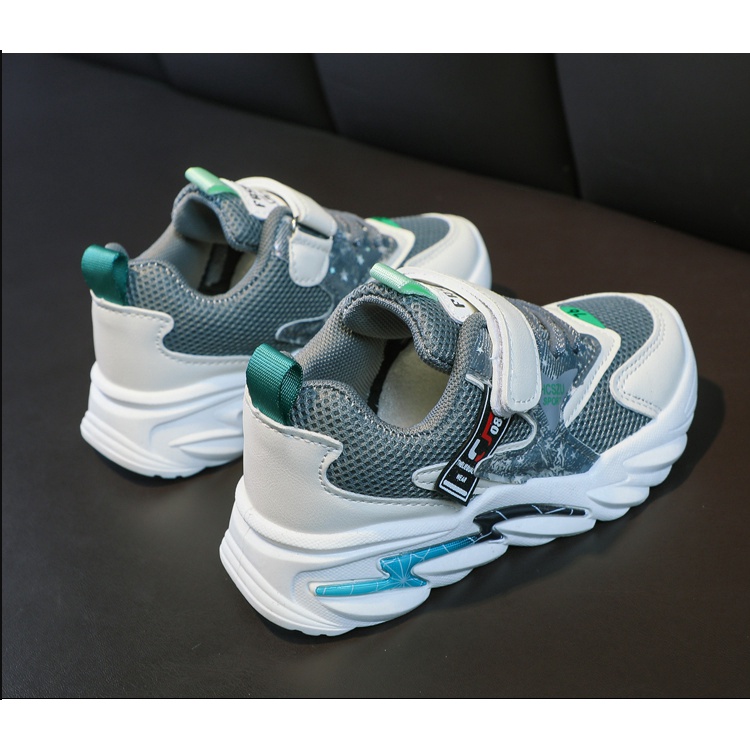 Giày đi học bé trai - Mẫu mới BT87