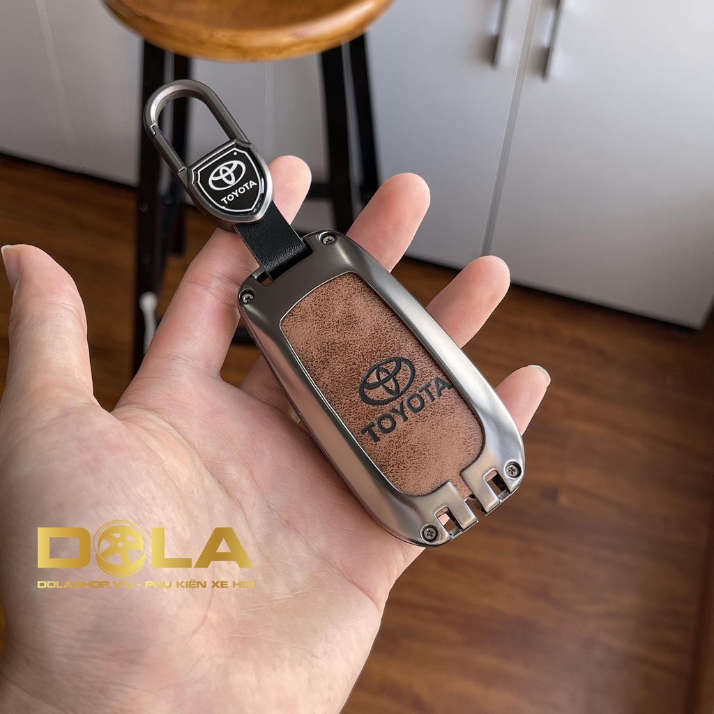 Vỏ ốp chìa khoá xe hơi - ô tô Toyota camry, Hilux, Fortuner cao cấp M03-A1 dolashop